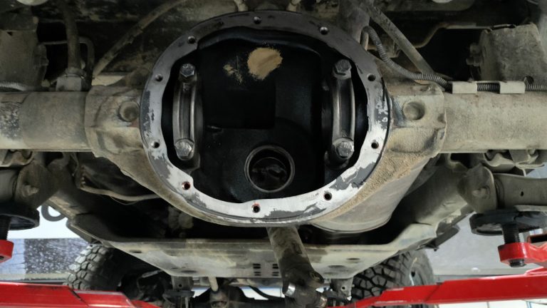 Reparación y Mantenimiento de Grupos y Diferenciales.